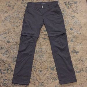 🏔Columbia Zip Off Pants/Shorts Size 6